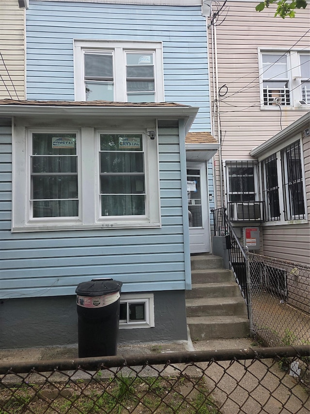118-39 153rd St, Jamaica, NY 11434 - photo 1