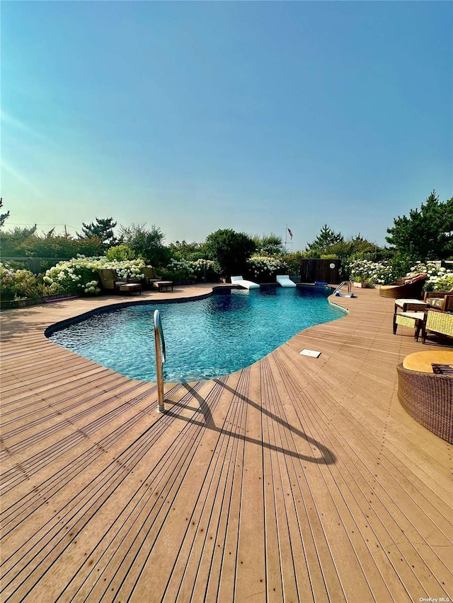 174 Dune Rd, Quogue, NY 11959 - view of outdoor pool