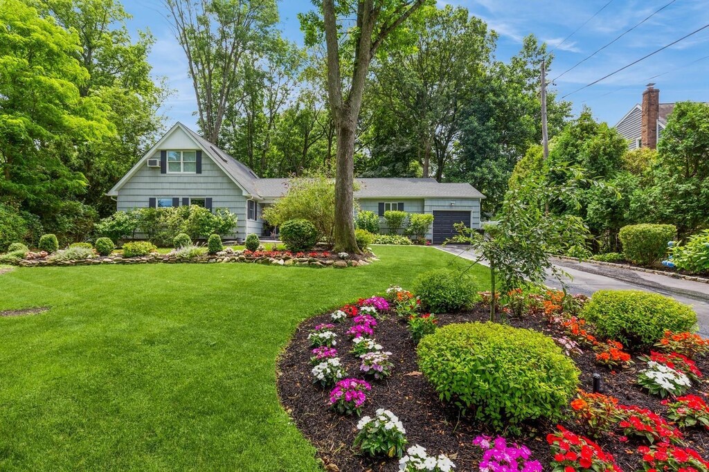 34A Oak St, Smithtown, NY 11787 - photo 1