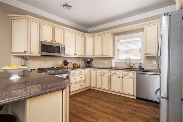 274 Lincoln Ave, Rockville Centre, NY 11570 - photo 9