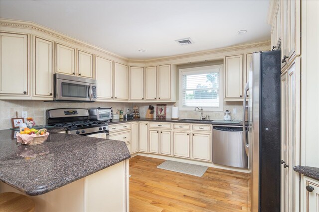 274 Lincoln Ave, Rockville Centre, NY 11570 - photo 22