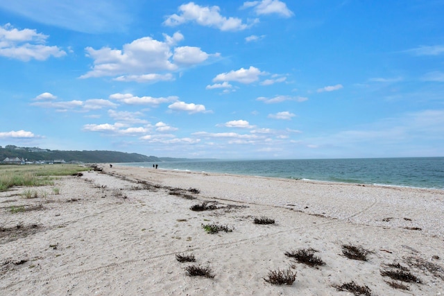 965 Breakwater Rd, Mattituck, NY 11952 - water view featuring nearby beach
