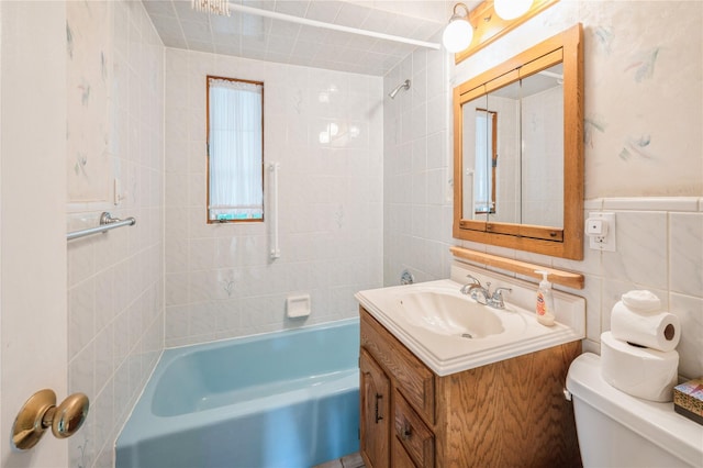 5 Hillaire Pl, Nanuet, NY 10954 - bathroom with vanity, shower / bath combination, and tile walls