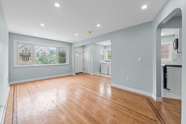 2819 Schurz Ave, Bronx, NY 10465 - photo 4