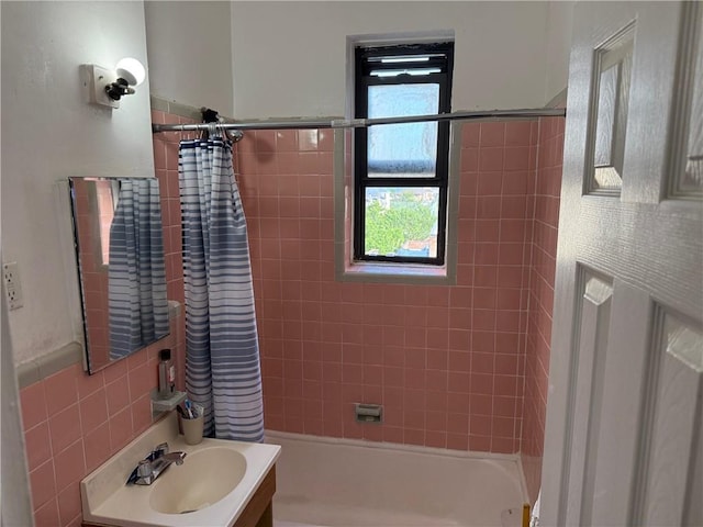 128-11 Newport Unit 4C, Rockaway Park, NY 11694 - photo 10
