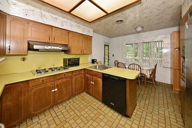 29 N Southgate Dr, Spring Valley, NY 10977 - photo 12
