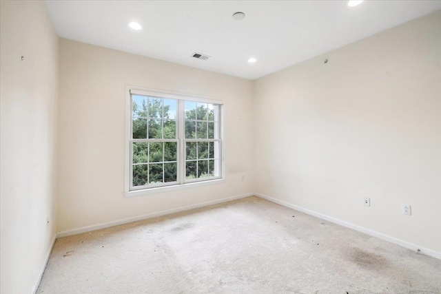 26 N De Baun Ave Unit 303, Suffern, NY 10901 - carpeted spare room with recessed lighting