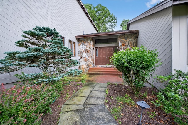 35 Greenlawn Rd, Amawalk, NY 10501 - property entrance featuring stone siding