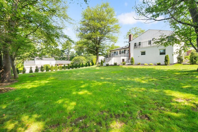 2 Danby Pl, Yonkers, NY 10710 - view of green lawn