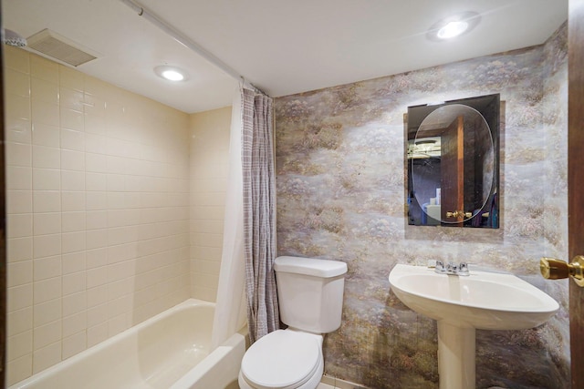 6 Sunrise Pl, Farmingville, NY 11738 - bathroom with shower / bathtub combination with curtain and toilet