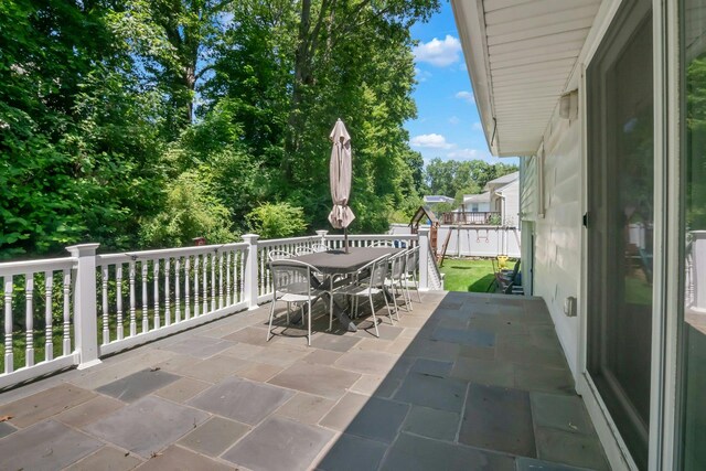92 Wiltshire Rd, Scarsdale, NY 10583 - view of patio / terrace featuring outdoor dining area