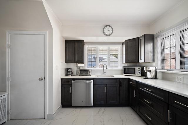 56-30 215th St, Oakland Gardens, NY 11364 - photo 3