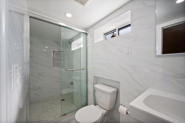 56-30 215th St, Oakland Gardens, NY 11364 - photo 18
