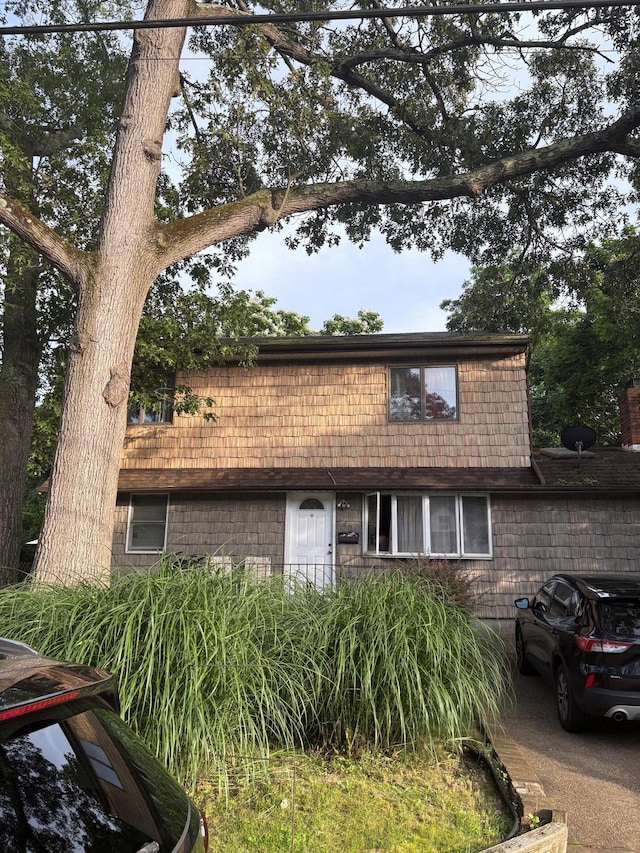 40 Samuel St, Ronkonkoma, NY 11779 - view of front of home