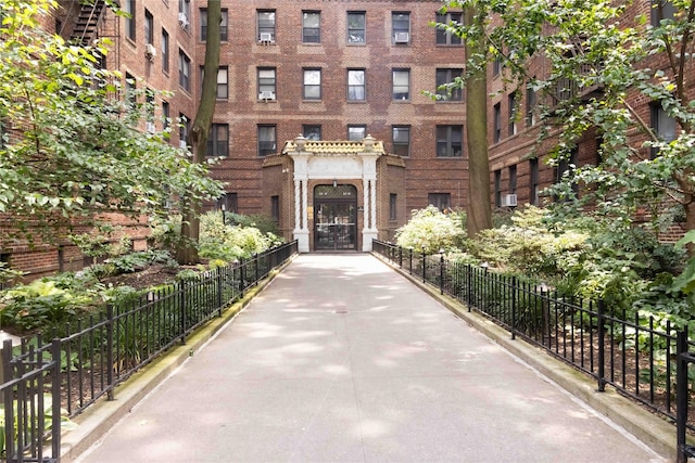 83-10 35th Ave Unit 5B, Jackson Heights, NY 11372 - surrounding community