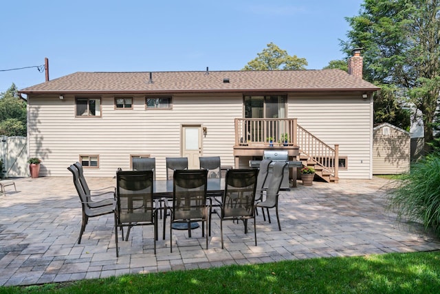 11 Val Ct, Commack, NY 11725 - view of patio with a storage shed