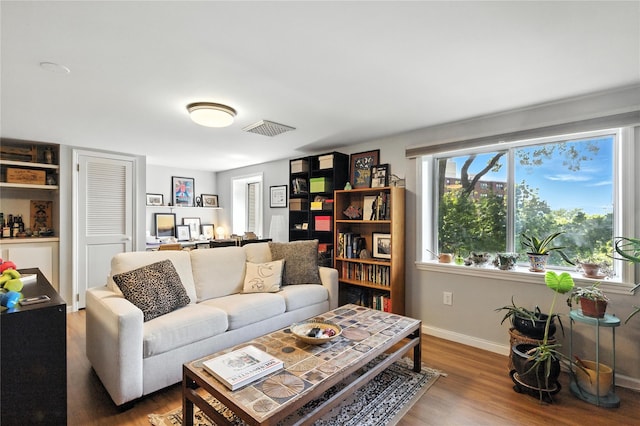 29D Windle Park Unit D, Tarrytown, NY 10591 - living area with wood finished floors and baseboards