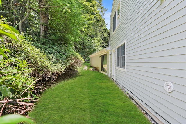 21 Kipp St, Chappaqua, NY 10514 - view of grassy yard
