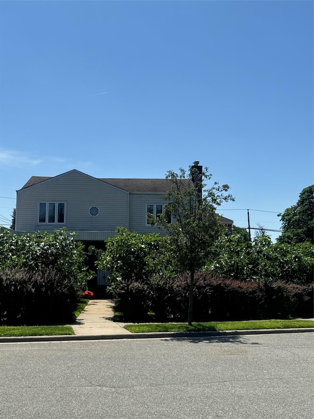 382 Hillside Dr S, New Hyde Park, NY 11040 - photo 2