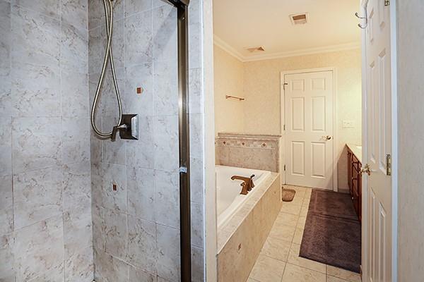 27 Eagle Cir, Bohemia, NY 11716 - photo 21
