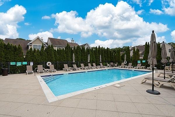 27 Eagle Cir, Bohemia, NY 11716 - photo 33