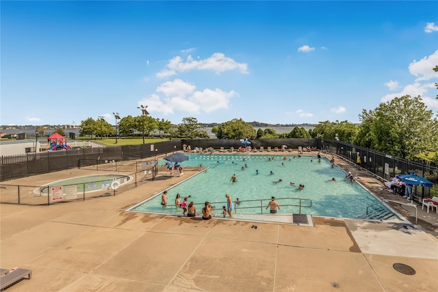 116 Surf Dr Unit 465, Bronx, NY 10473 - photo 35