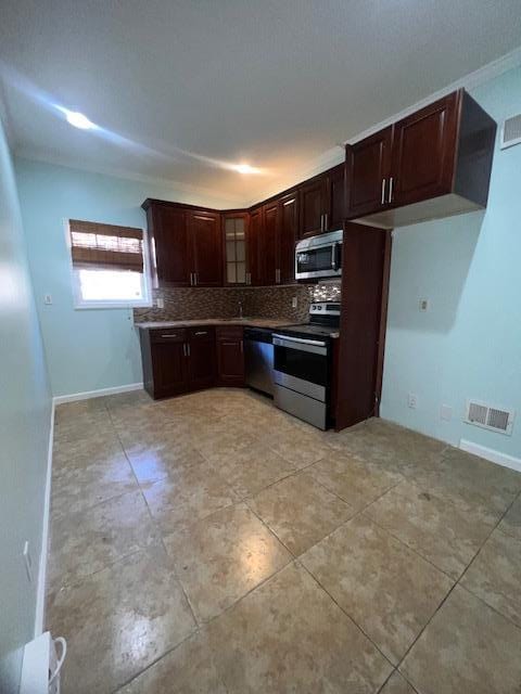 636 Throggs Neck Expy, Bronx, NY 10465 - photo 5