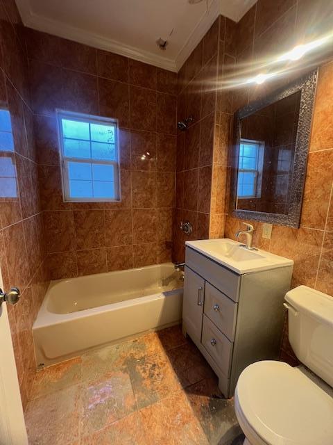 636 Throggs Neck Expy, Bronx, NY 10465 - photo 8