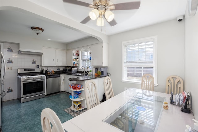 474 Newton St, Westbury, NY 11590 - photo 3