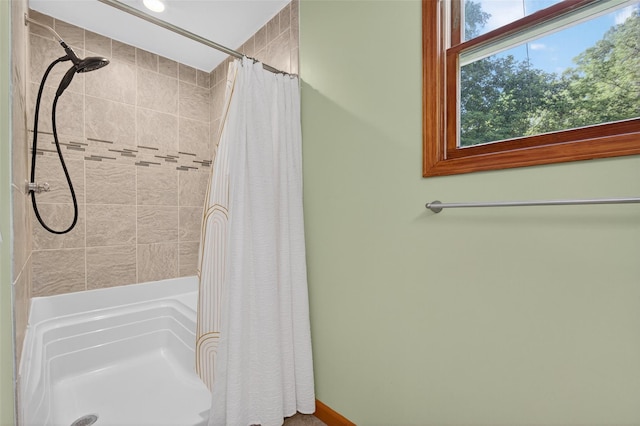 4 Mary Ann Ave, Saugerties, NY 12477 - full bathroom featuring a shower with shower curtain