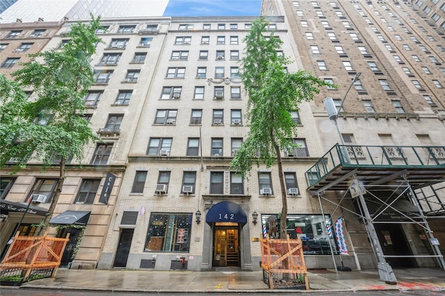 142 E 49th St Unit 4C, New York Manhattan, NY 10017 - view of apartment building / complex