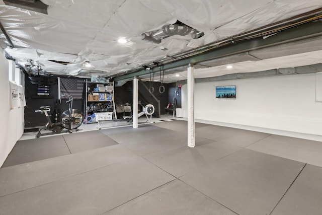 187 Thornbury Rd, Scarsdale, NY 10583 - view of garage