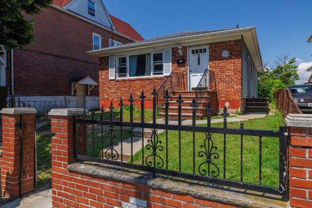 13318 233rd St, Rosedale, NY 11422 - photo 12