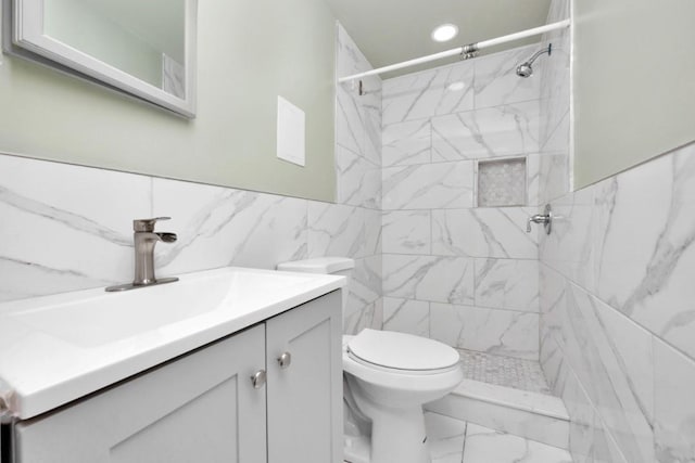 86 Sycamore Ave, Central Islip, NY 11722 - photo 18