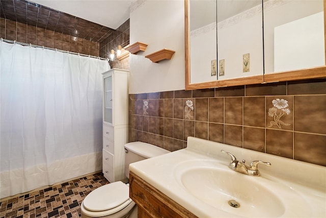 343 W 16th St, Deer Park, NY 11729 - bathroom with curtained shower, tile walls, and vanity