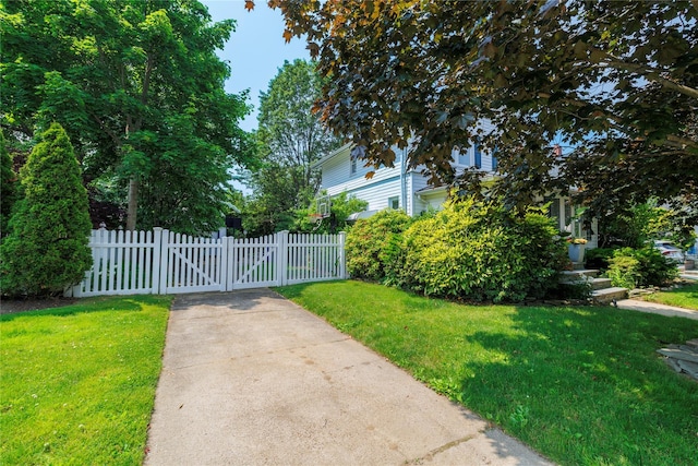 30 Nassau Blvd, Malverne, NY 11565 - photo 23