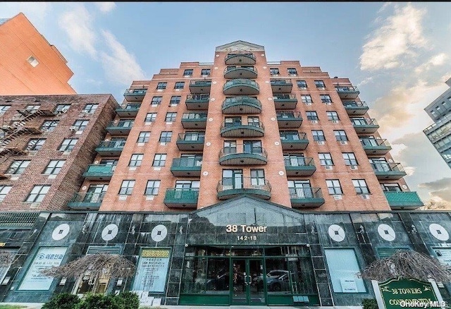 142-18 38th Ave Unit 3G, Flushing, NY 11354