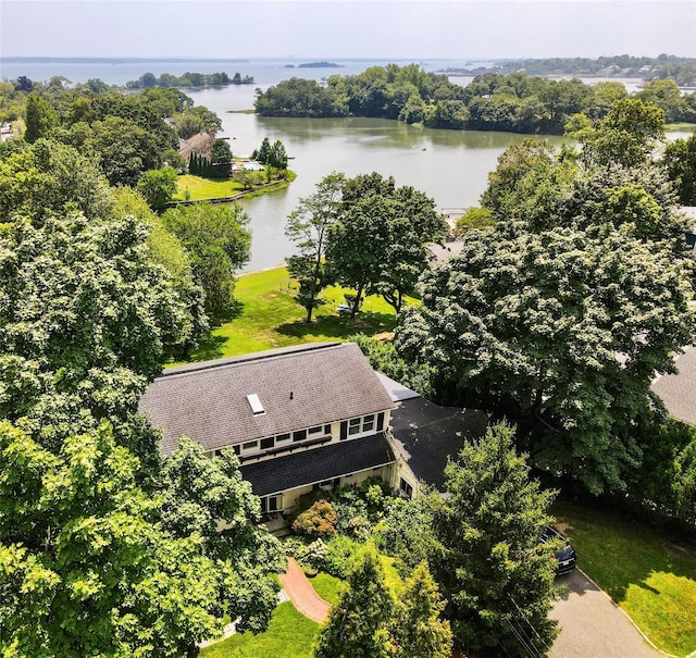 81 Seaview Ave, New Rochelle, NY 10801 - photo 2