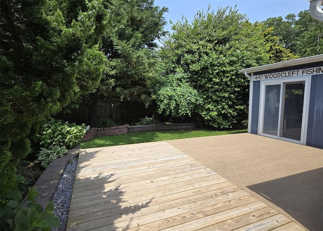 68 Palmer Dr, Sayville, NY 11782 - view of wooden terrace