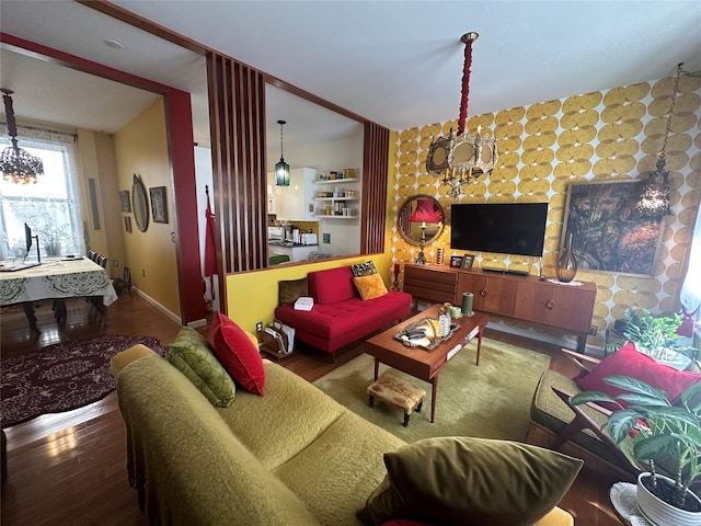 616 W 137th St Unit 1D, New York Manhattan, NY 10031 - living area with wood finished floors and baseboards