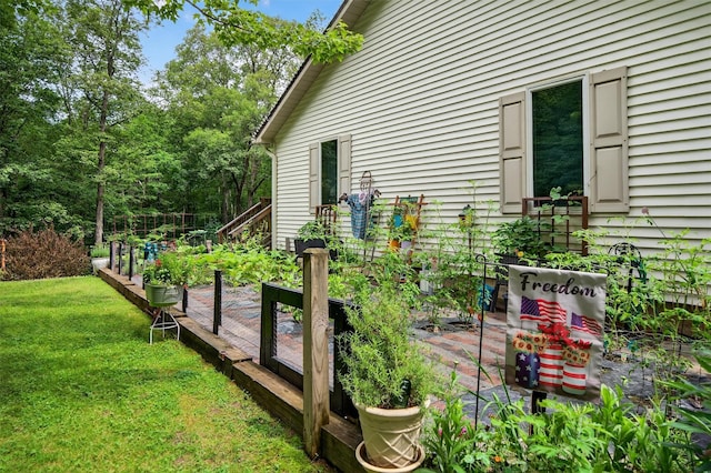 189 School House Rd, Middletown, NY 10940 - view of property exterior with a garden and a yard