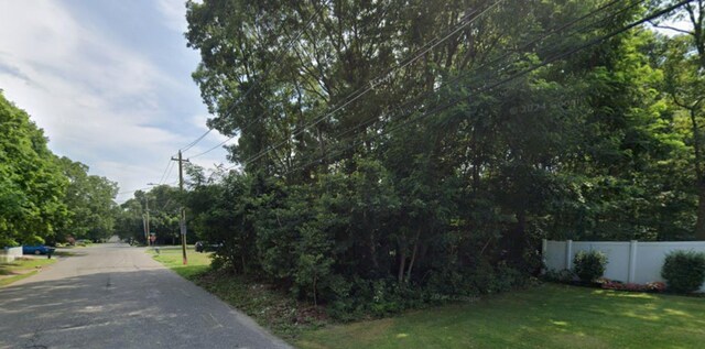 Van Buren St, Mastic, NY 11950 - photo 2