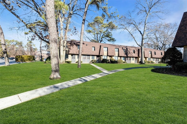 35 Newbrook Unit 35, Bay Shore, NY 11706 - photo 3