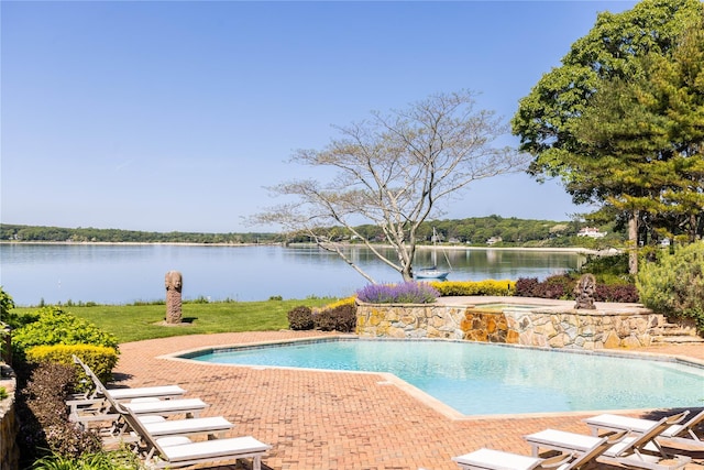1350 W Cove Rd, Cutchogue, NY 11935 - photo 9