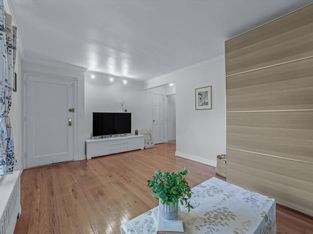13 W Mill Dr Unit 3A, Great Neck, NY 11021 - photo 4