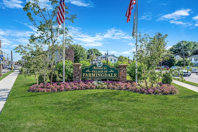 114 Jervis Ave Unit 114, Farmingdale, NY 11735 - community sign with a yard