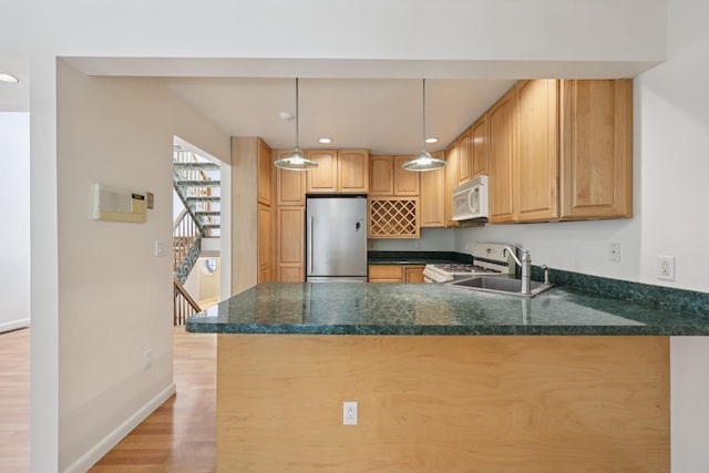 283 Treetop Cir, Nanuet, NY 10954 - photo 12