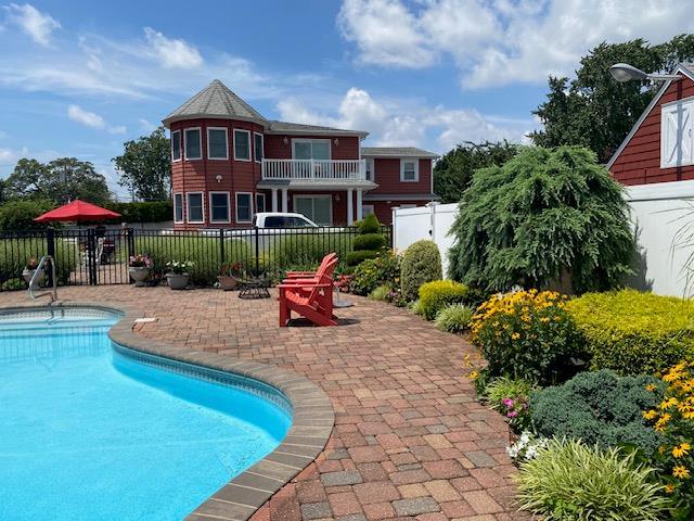 18 Loring Rd, Levittown, NY 11756 - photo 29