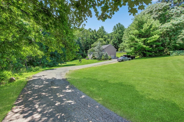9 Dyckman Dr, Mohegan Lake, NY 10567 - photo 2