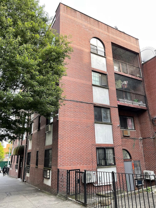4260 Colden St Unit 4B, Flushing, NY 11355 - view of building exterior